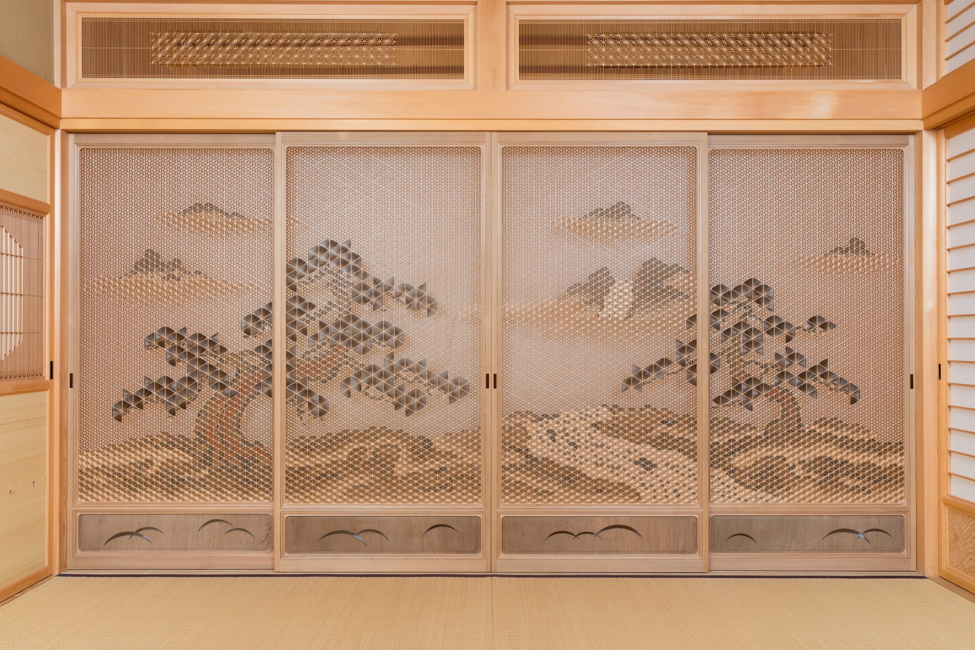 Kumiko fitting joinery – Shiozawa Craftwork